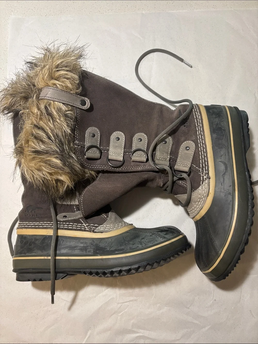 Sorel Women's Dark Brown Fur-Trim Waterproof Lace-Up Winter Boots